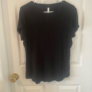 Tahari Classic Black Short Sleeve Top